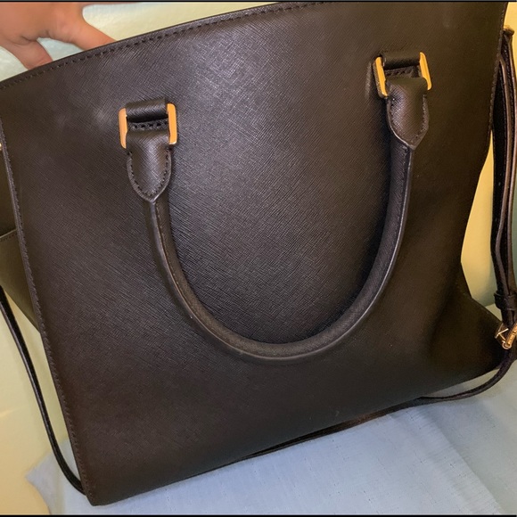 Michael Kors Large Black Selma Bag - Picture 4 of 8